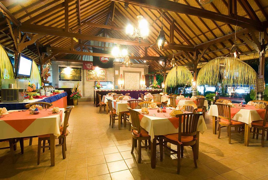 Kusnadi Hotel Legian Exterior foto